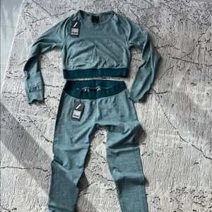 Stylish Teal Leggings Set